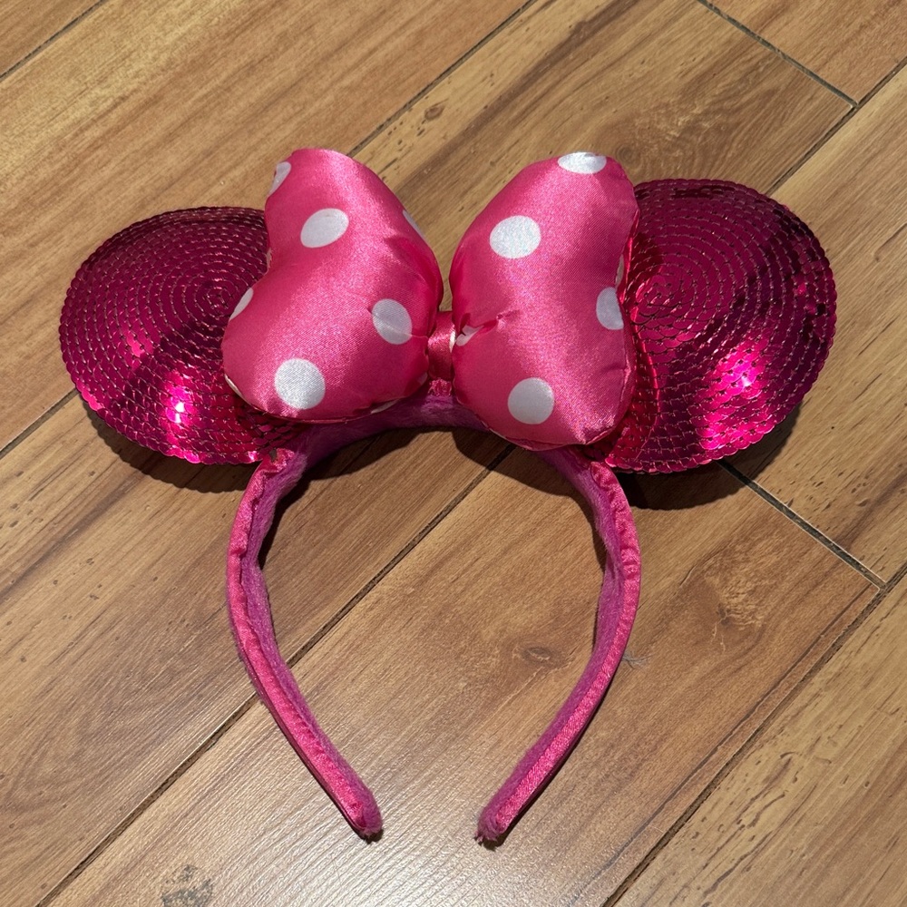 Disney Park Exclusive Pink Polka Dot Sequined Minnie Mouse Ears Headband